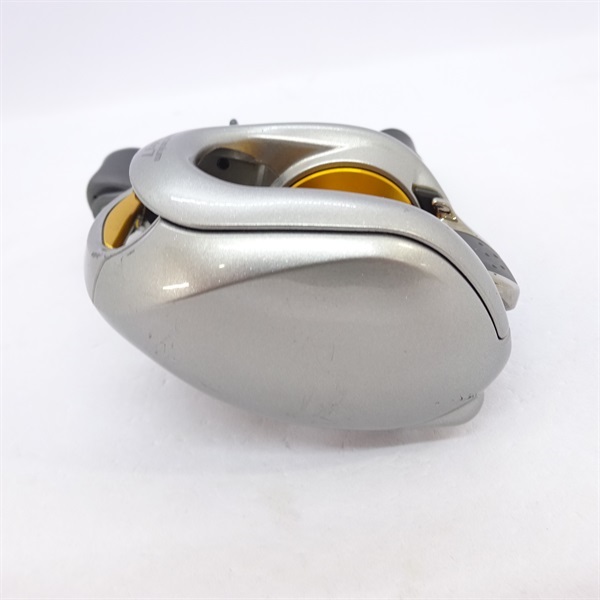 ０７メタニウムＭＧ７右